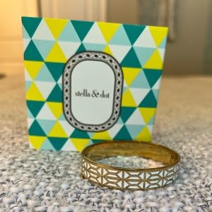 Stella & Dot Breezeblock Enamel Bangle
